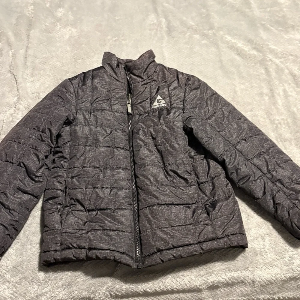 Gerry boys S 7-8 coat gray/black Quilted Winter Jacket zip high neck soft shell